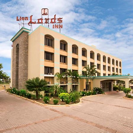 Lion Lords Inn Rājula Zewnętrze zdjęcie